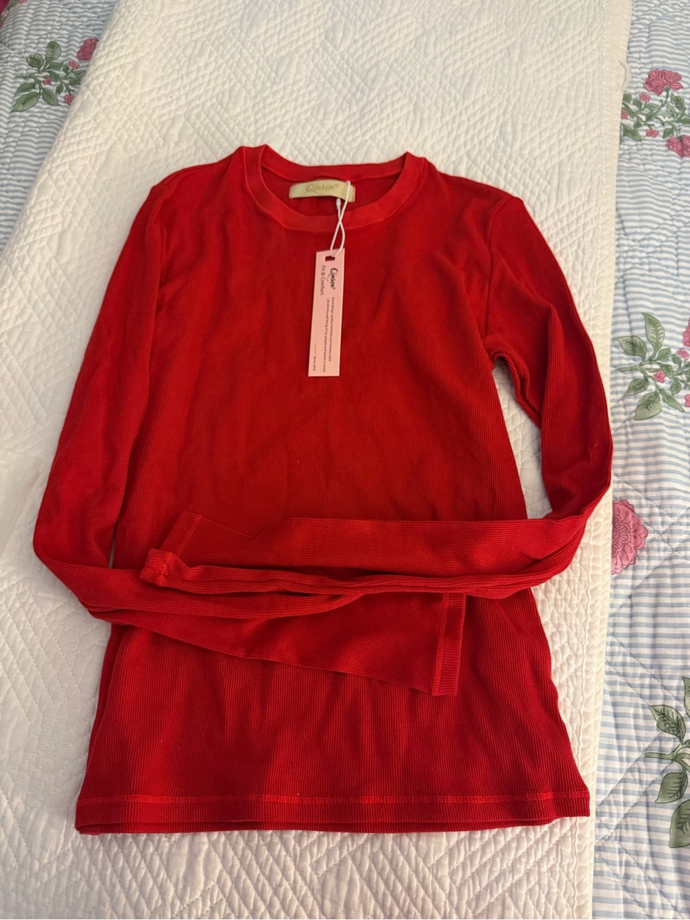Amazon Essentials Women's Long Sleeve Crewneck Tee - Bright Red